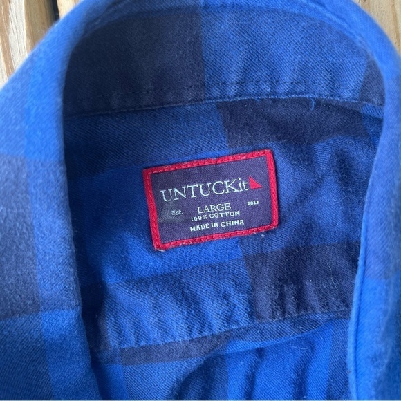 UNTUCKit mens plaid flannel blue button up shirt Large - Picture 8 of 8